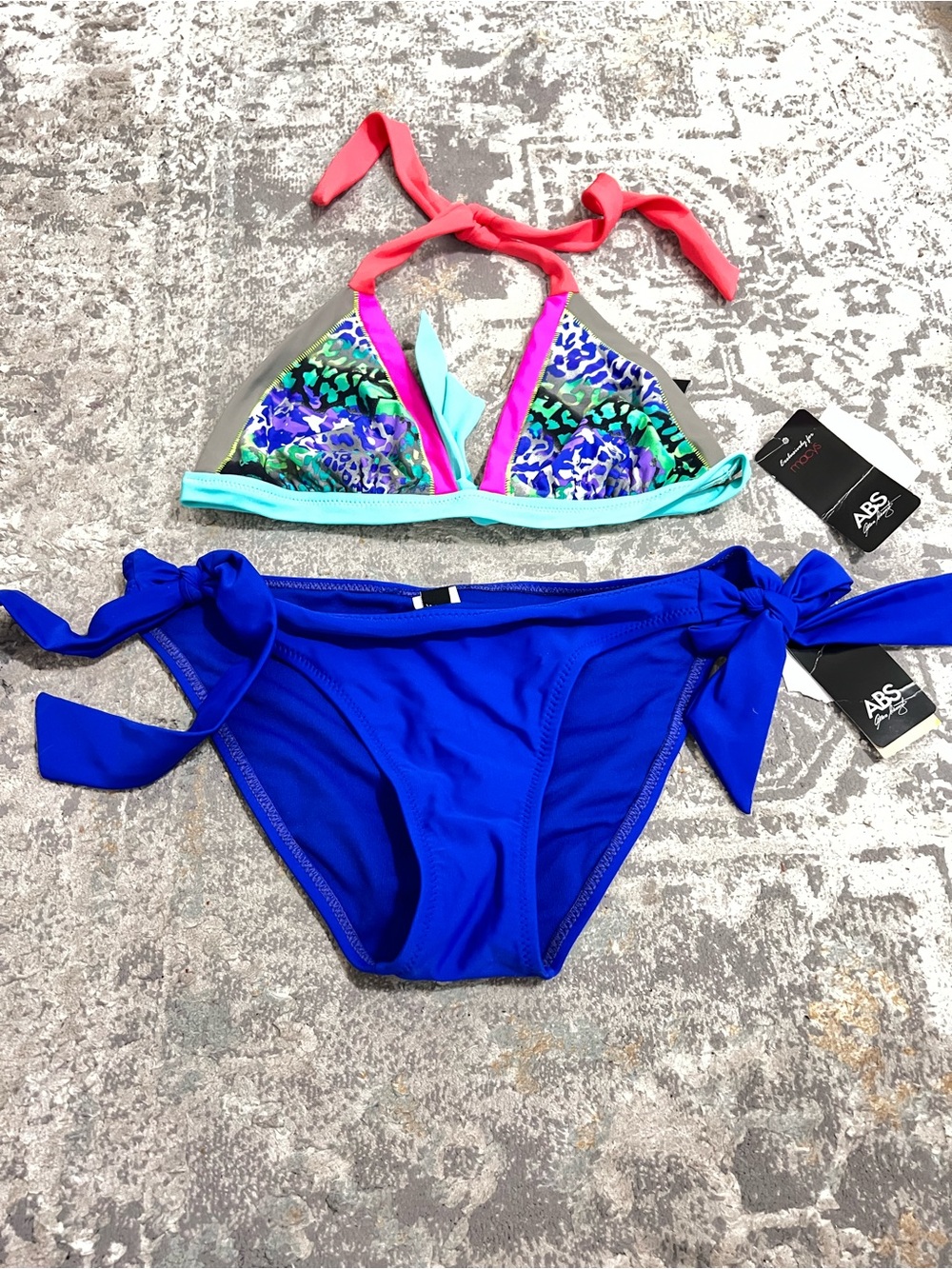 ABS Allen Schwartz Women’s Blue Tie-Side Bikini bottom W/ Multicolor Printed Top